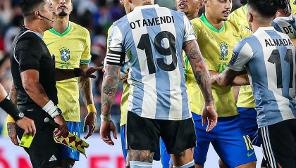 开云APP-阿根廷鏖战西班牙，伊布扛起全队