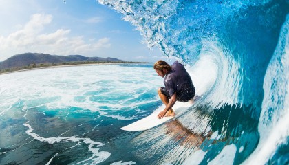 开云体育在线-克洛普的希腊火，当摇滚足球点燃安菲尔德，巴尔韦德如何沦为战术背景板？