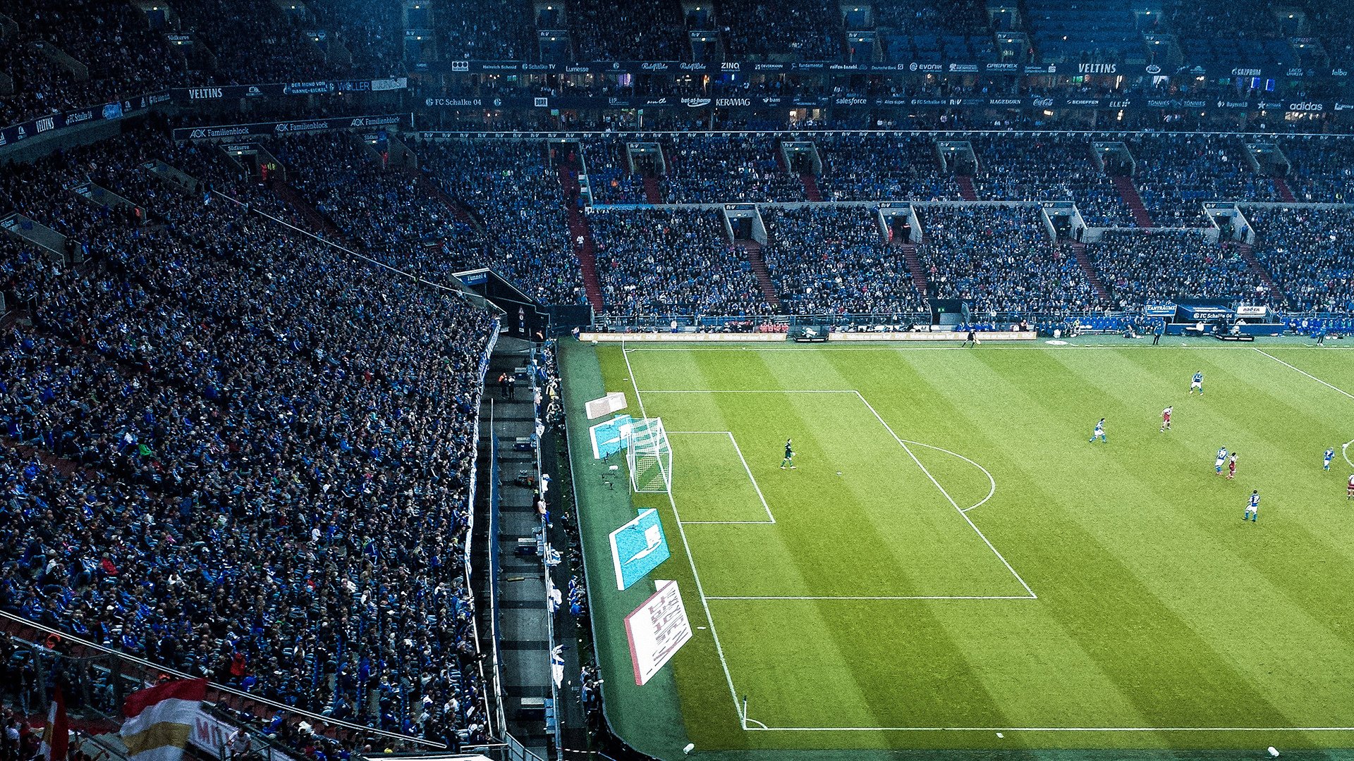 欧冠半决赛之夜,坎特彻底打爆防线,当巨人倒下,沉默的齿轮仍在转动